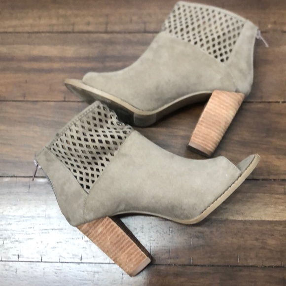 report peep toe booties